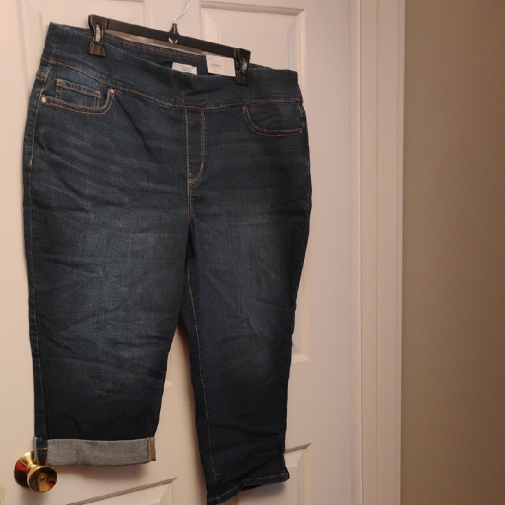 Croft & Barrow Blue Ankle Cropped Jeans